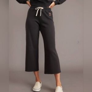 NWT Marine Layer Fireside Crop Sweatpant Anthracite. Size XS